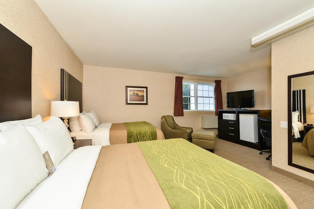 Comfort Inn Halifax Exterior photo