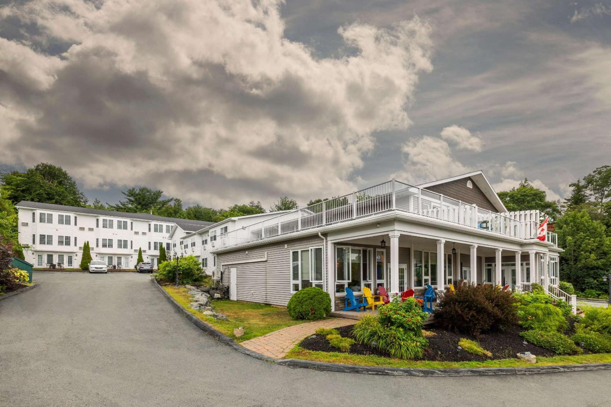 Comfort Inn Halifax Exterior photo
